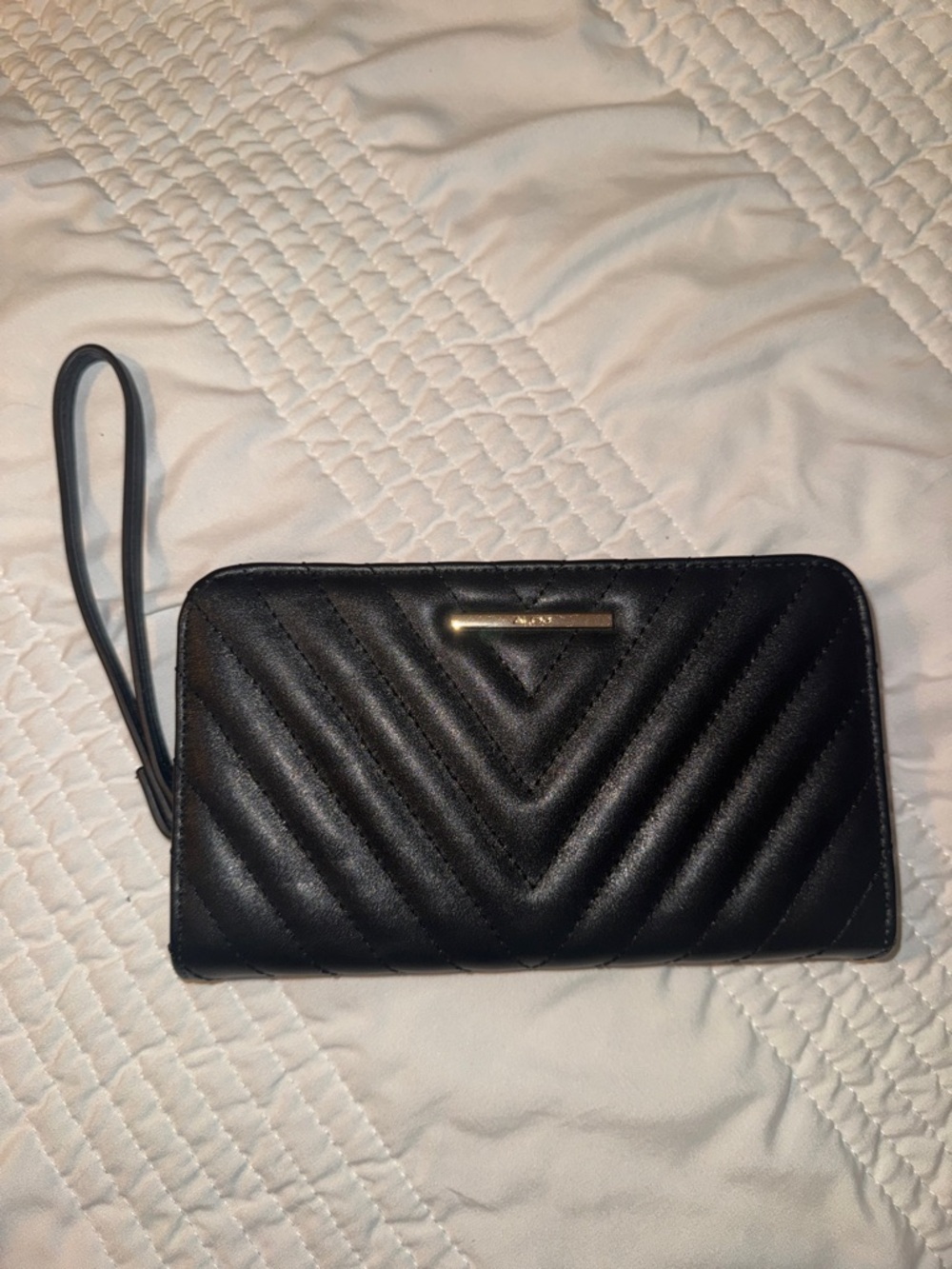 Quilted Black Wristlet Clutch - Sleek Everyday Wallet